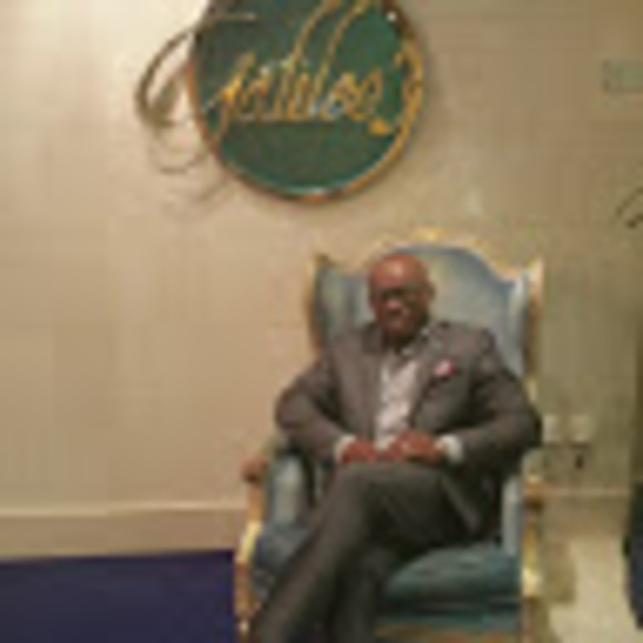 Meet your Posher, Ronald - Picture 1 of 1